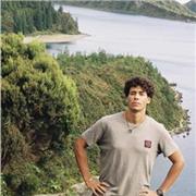 Mi nombre es Jesús, soy graduado en Publicidad y Relaciones Públicas y actualmente estoy estudiando Educación Primaria. Además experiencia como monitor de piragüismo y actividades deportivas